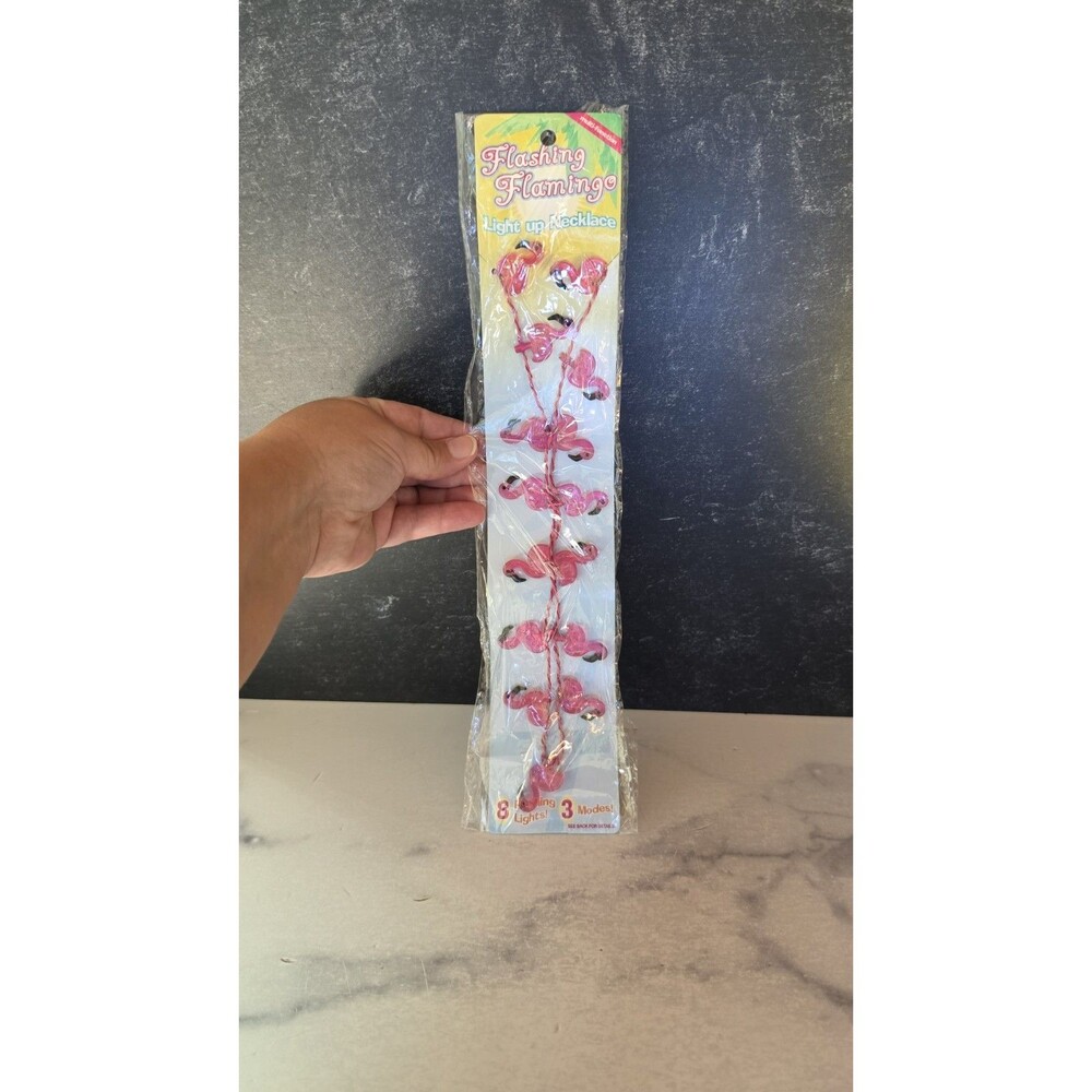 Flashing Flamingo Light Up Necklace